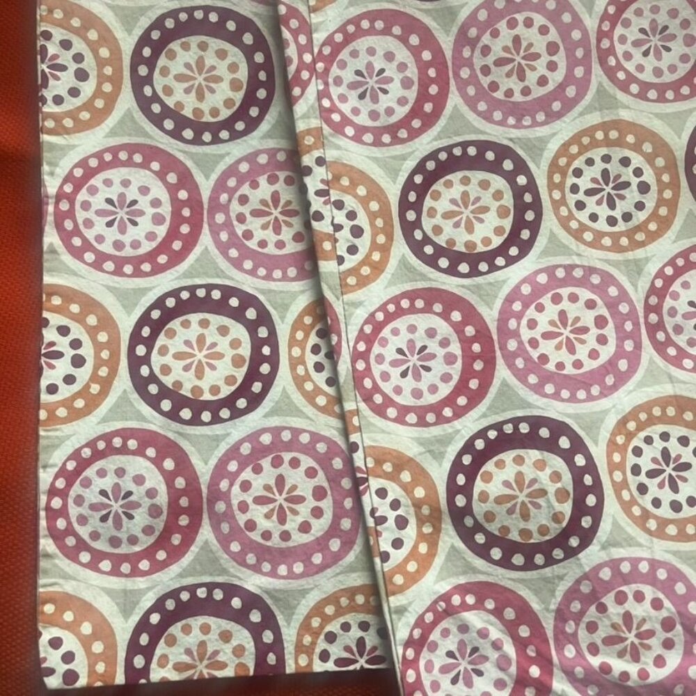 The Company Store King Pillowcases Colorful Geometric Dotted Circles Cotton